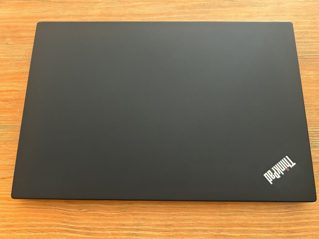 実際に僕が使っているLENOVO THINKPAD x1 carbon